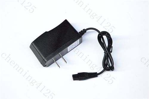 智能強(qiáng)光探照燈沖電器_強(qiáng)光探照燈充電器一樣嗎